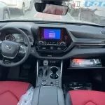 TOYOTA HIGHLANDER XSE 2.4L TURBO CANADIAN SPEC 2023 MODEL - Thumbnail 6