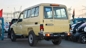 Toyota Land Cruiser Hardtop Roof 4.0L 2022