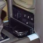 Toyota Prado VXR 4.0L 2023 4WD - Thumbnail 16