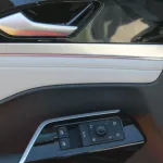 VOLKSWAGEN ELECTRIC ID6 CROZZ PRO , 7 Seats , Leather seats , Openable panoramic sunroof , Head Up Display ,Auto Pilot ,2022MY - Thumbnail 8