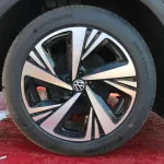 VOLKSWAGEN ELECTRIC ID6 CROZZ PRO , 7 Seats , Leather seats , Openable panoramic sunroof , Head Up Display ,Auto Pilot ,2022MY - Thumbnail 18