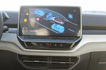 VOLKSWAGEN ELECTRIC ID6 CROZZ PRO , 7 Seats , Leather seats , Openable panoramic sunroof , Head Up Display ,Auto Pilot ,2022MY