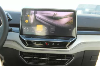 VOLKSWAGEN ELECTRIC ID6 CROZZ PRO , 7 Seats , Leather seats , Openable panoramic sunroof , Head Up Display ,Auto Pilot ,2022MY