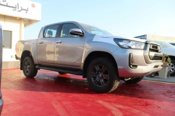 TOYOTA HILUX , 2.4L DISEL , DOUBLE CAB , 4X4 , AUTOMATIC TRANSMISSION , ALLOY WHEELS , REAR CAMERA , SCREEN , 2022MY