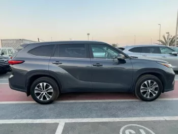TOYOTA HIGHLANDER XLE 2.4L TURBO CANADIAN SPEC 2023 MODEL