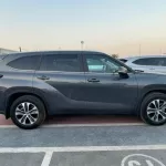 TOYOTA HIGHLANDER XLE 2.4L TURBO CANADIAN SPEC 2023 MODEL - Thumbnail 2