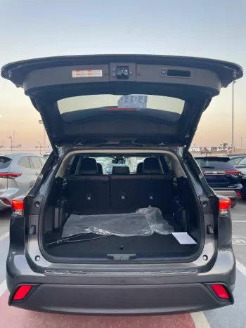 TOYOTA HIGHLANDER XLE 2.4L TURBO CANADIAN SPEC 2023 MODEL