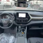 TOYOTA HIGHLANDER XLE 2.4L TURBO CANADIAN SPEC 2023 MODEL - Thumbnail 6
