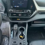 TOYOTA HIGHLANDER XLE 2.4L TURBO CANADIAN SPEC 2023 MODEL - Thumbnail 9