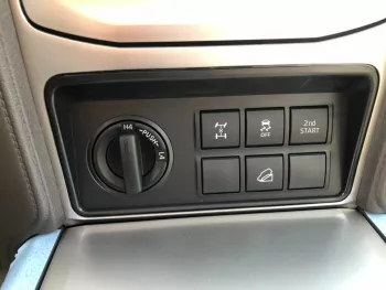 TOYOTA_PRADO_TXL_4.0_2023