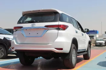 TOYOTA FORTUNER 2.7L PETROL AT 4X4 MODEL 2023