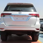 TOYOTA FORTUNER 2.7L PETROL AT 4X4 MODEL 2023 - Thumbnail 6