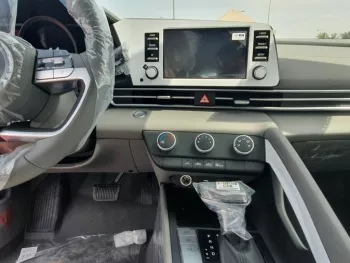 Hyundai Elantra 2.0L Petrol Engine, Model 2023 Full Option