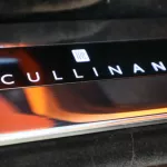ROLLS ROYCE CULLINAN 2023 BLACK BADGE INDIVIDUAL SEATS AND STAR LIGHTS - Thumbnail 27