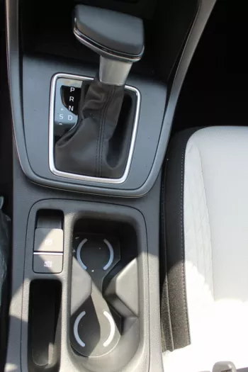 HYUNDAI CRETA 1.5 2WD 2023
