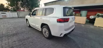 LHD - TOYOTA LANDCRUISER 300 4.0L PETROL VX-V AUTO