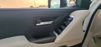 LHD - TOYOTA LANDCRUISER 300 4.0L PETROL VX-V AUTO
