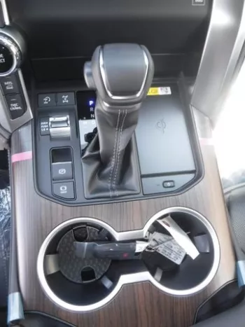 LHD - TOYOTA LANDCRUISER 300 3.3L DIESEL GXR AUTO - WITH RADAR - JBL 14 SPEAKERS