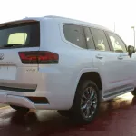 TOYOTA LAND CRUISER VXR , 3.5 L , Petrol , Twin Turbo , Automatic Transmission , 4WD , HUD , Leather seats , 2022MY - Thumbnail 6