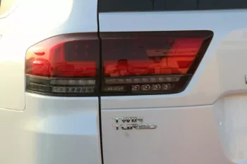 TOYOTA LAND CRUISER VXR , 3.5 L , Petrol , Twin Turbo , Automatic Transmission , 4WD , HUD , Leather seats , 2022MY