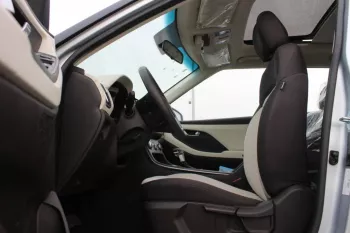 HYUNDAI CRETA GRAND 1.5Ltr 4X2 CRDi Diesel 2023YM
