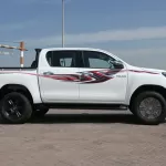TOYOTA HILUX 2.7L PETROL AUTOMATIC 2023 - Thumbnail 4