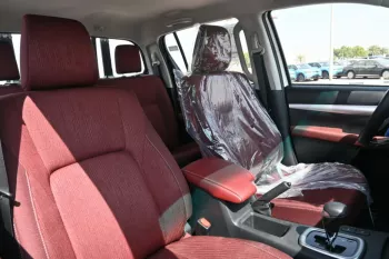 TOYOTA HILUX 2.7L PETROL AUTOMATIC 2023