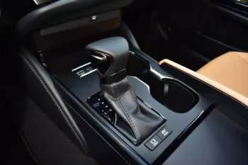 2023 MODEL LEXUS ES300h 2.5L AT