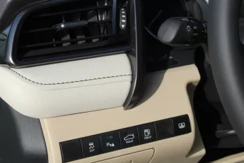2023 TOYOTA CAMRY GLE HYBRID 2.5L A/T