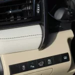 2023 TOYOTA CAMRY GLE HYBRID 2.5L A/T - Thumbnail 16