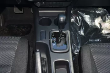 2022 MODEL TOYOTA HILUX DOUBLE CAB 2.4L DIESEL 4WD AUTOMATIC TRANSMISSION  