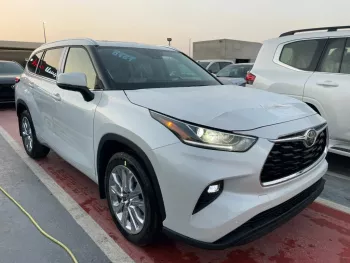 TOYOTA HIGHLANDER LIMITED 2.4L TURBO CANADIAN SPEC 2023 MODEL