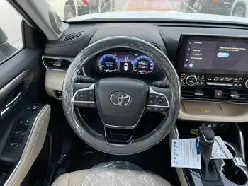 TOYOTA HIGHLANDER LIMITED 2.4L TURBO CANADIAN SPEC 2023 MODEL