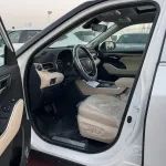 TOYOTA HIGHLANDER LIMITED 2.4L TURBO CANADIAN SPEC 2023 MODEL - Thumbnail 9