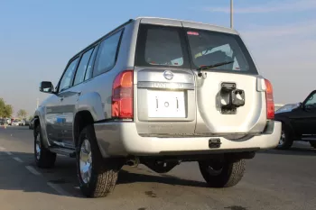 LHD - NISSAN PATROL Y61 4.8L PETROL 4WD WGN GRX SPL MANUAL