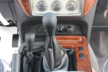 LHD - NISSAN PATROL Y61 4.8L PETROL 4WD WGN GRX SPL MANUAL