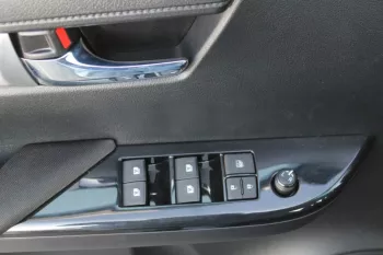 LHD - TOYOTA HILUX 125 4.0L PETROL 2023 V6 4WD DC GLX AUTO