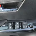 LHD - TOYOTA HILUX 125 4.0L PETROL 2023 V6 4WD DC GLX AUTO - Thumbnail 9