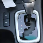 LHD - TOYOTA HILUX 125 4.0L PETROL 2023 V6 4WD DC GLX AUTO - Thumbnail 17