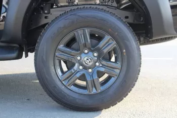 LHD - TOYOTA HILUX 125 4.0L PETROL 2023 V6 4WD DC GLX AUTO