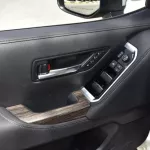2022 MODEL TOYOTA LAND CRUISER  VXR V6 4.0L PETROL AUTOMATIC - Thumbnail 11