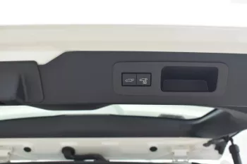 2022 MODEL TOYOTA LAND CRUISER  VXR V6 4.0L PETROL AUTOMATIC