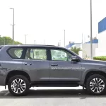 2022 MODEL  TOYOTA LAND CRUISER PRADO GX-R V6 4.0L PETROL 7 SEAT AUTOMATIC TRANSMISSION - Thumbnail 4
