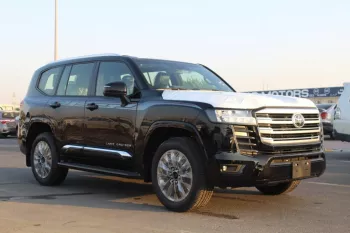 LHD - TOYOTA LANDCRUISER 300 3.3L DIESEL GXR BLACK COLOR FULL AUTO