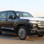 LHD - TOYOTA LANDCRUISER 300 3.3L DIESEL GXR BLACK COLOR FULL AUTO - Thumbnail 1
