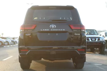 LHD - TOYOTA LANDCRUISER 300 3.3L DIESEL GXR BLACK COLOR FULL AUTO