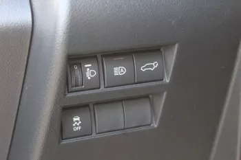 LHD - TOYOTA LANDCRUISER 300 3.3L DIESEL GXR BLACK COLOR FULL AUTO
