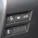 LHD - TOYOTA LANDCRUISER 300 3.3L DIESEL GXR WHITE COLOR FULL AUTO - Thumbnail 10