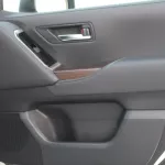 LHD - TOYOTA LANDCRUISER 300 3.3L DIESEL GXR WHITE COLOR FULL AUTO - Thumbnail 21