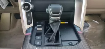 LHD - TOYOTA LANDCRUISER 300 4.0L V6 PETROL VX V AUTO